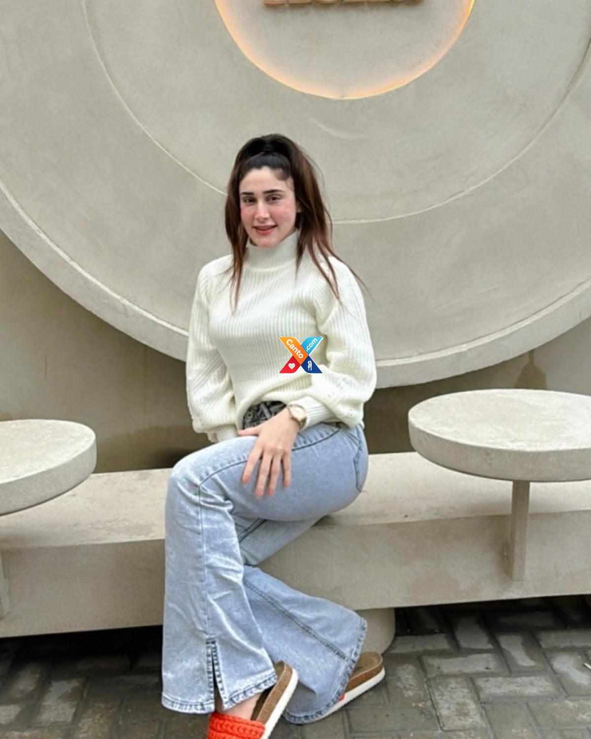Video call service available ha my WhatsApp number 03134364909