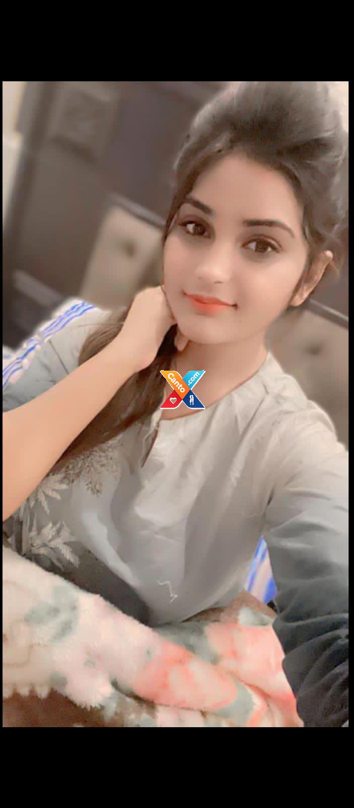 Girls available for day and night