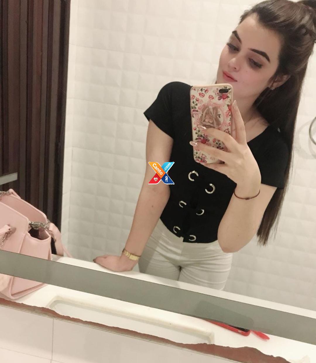 Beautiful Young Girls Available Personal Dating Sex and Video Call Service 03269423821
