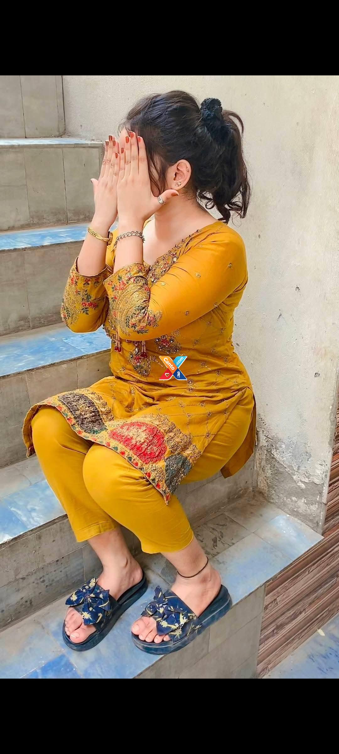 Kiran-cam-fun-real-what-app-03258023040-voice-call-and-sexy-chat