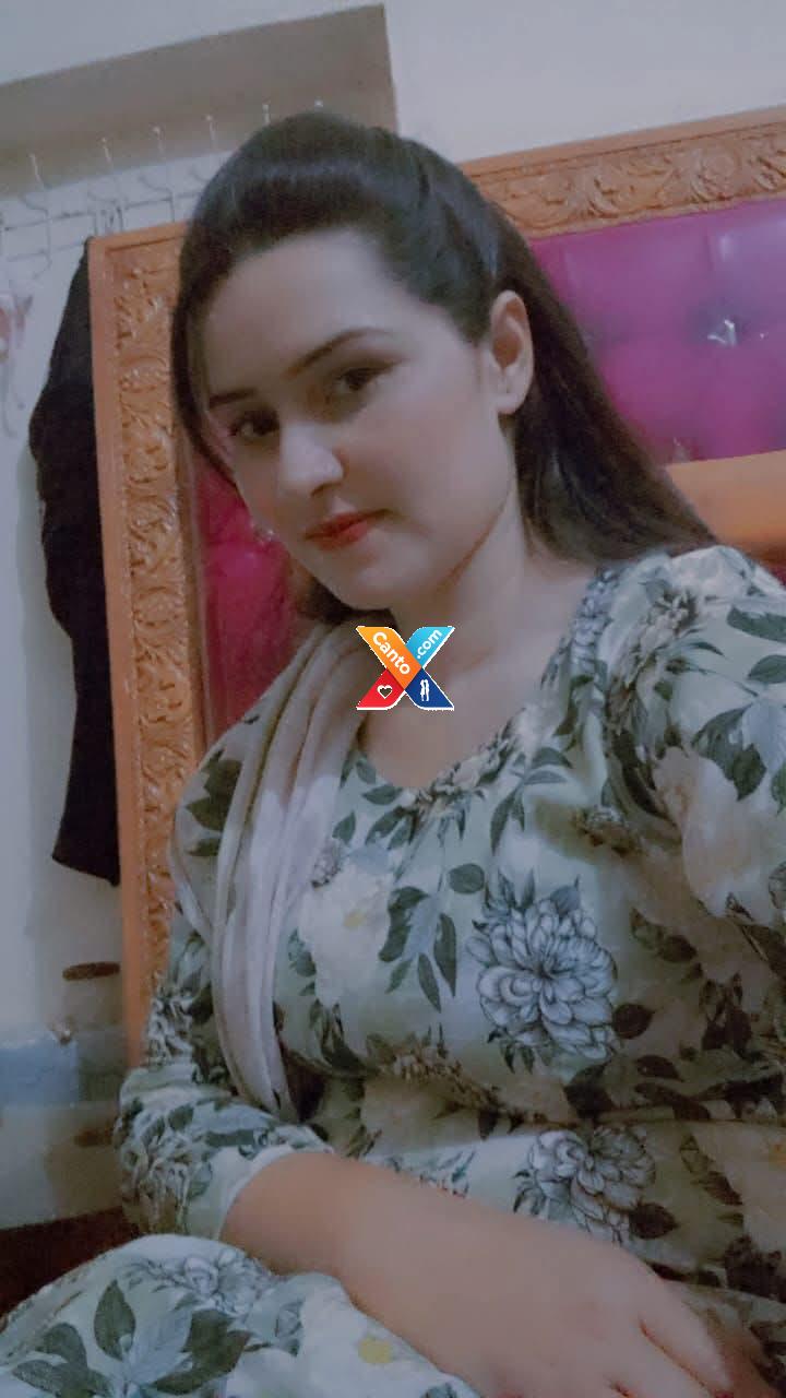 Kiran-cam-fun-real-what-app-03258023040-voice-call-and-sexy-chat
