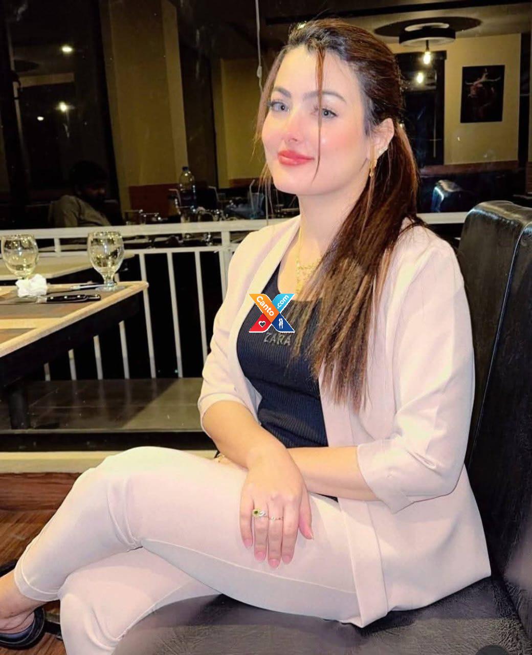 Kiran-cam-fun-real-what-app-03258023040-voice-call-and-sexy-chat