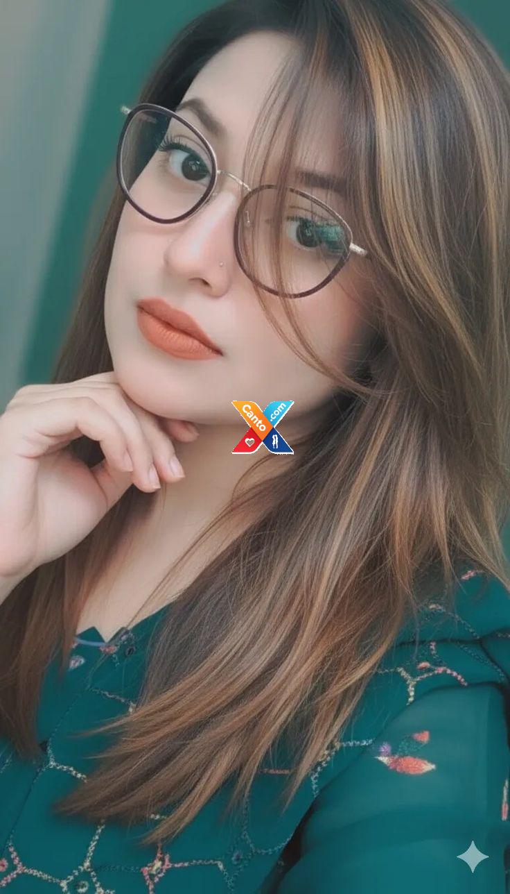 Mehvish Malik spa center available hot and sexy girls available 03238568649