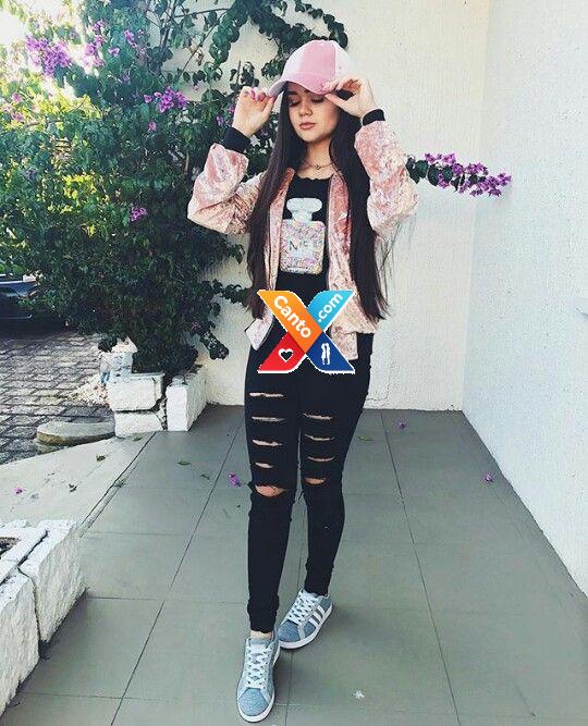 03022002888 Young Female Model For Night in Mall Road Murree